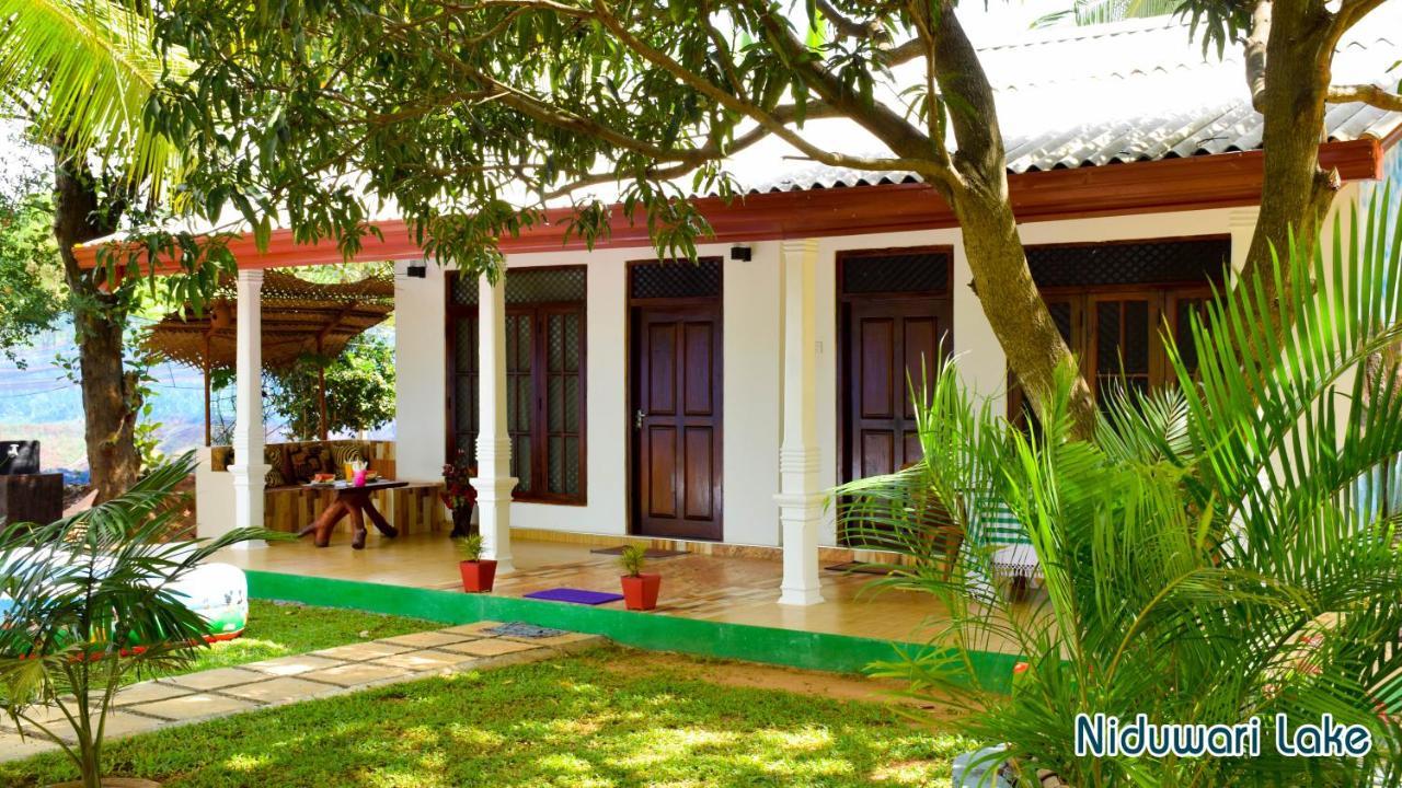 Niduwari Lake Homestay Dambulla Esterno foto