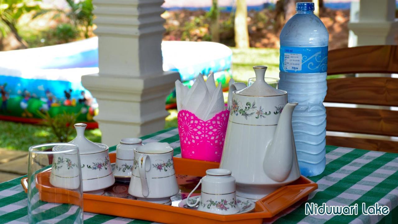 Niduwari Lake Homestay Dambulla Esterno foto