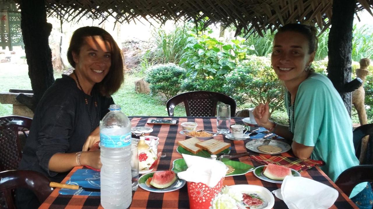 Niduwari Lake Homestay Dambulla Esterno foto