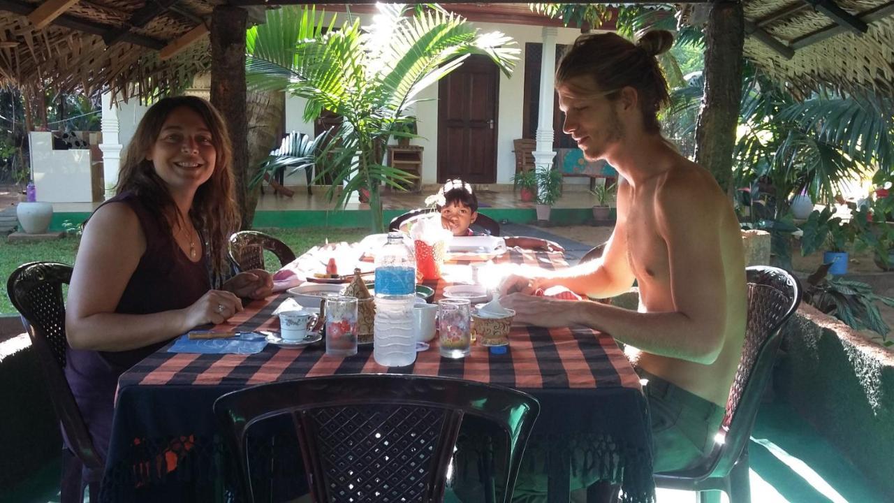 Niduwari Lake Homestay Dambulla Esterno foto